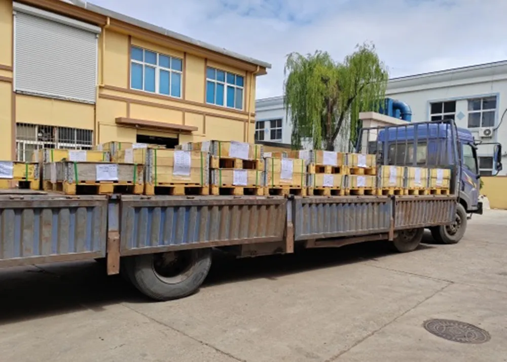 Bagian silinder melalui transportasi kereta api